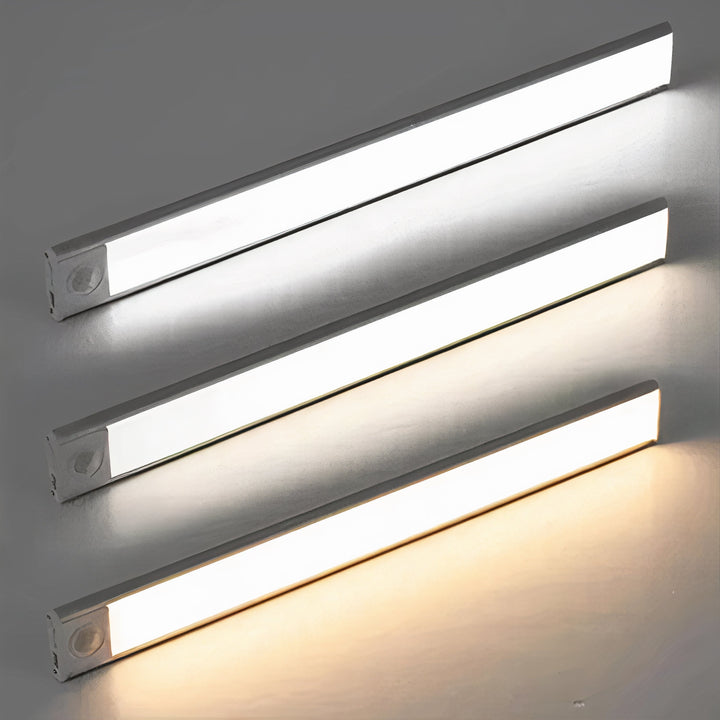 Three light bars stacked in a row, shining cool white, neutral white and warm white light side by side. 6