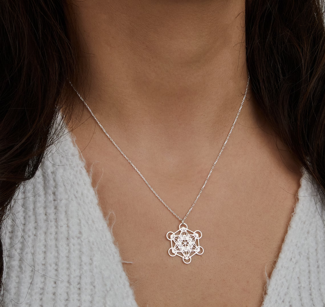 ANGEL SEAL NECKLACE-Nora Luxe