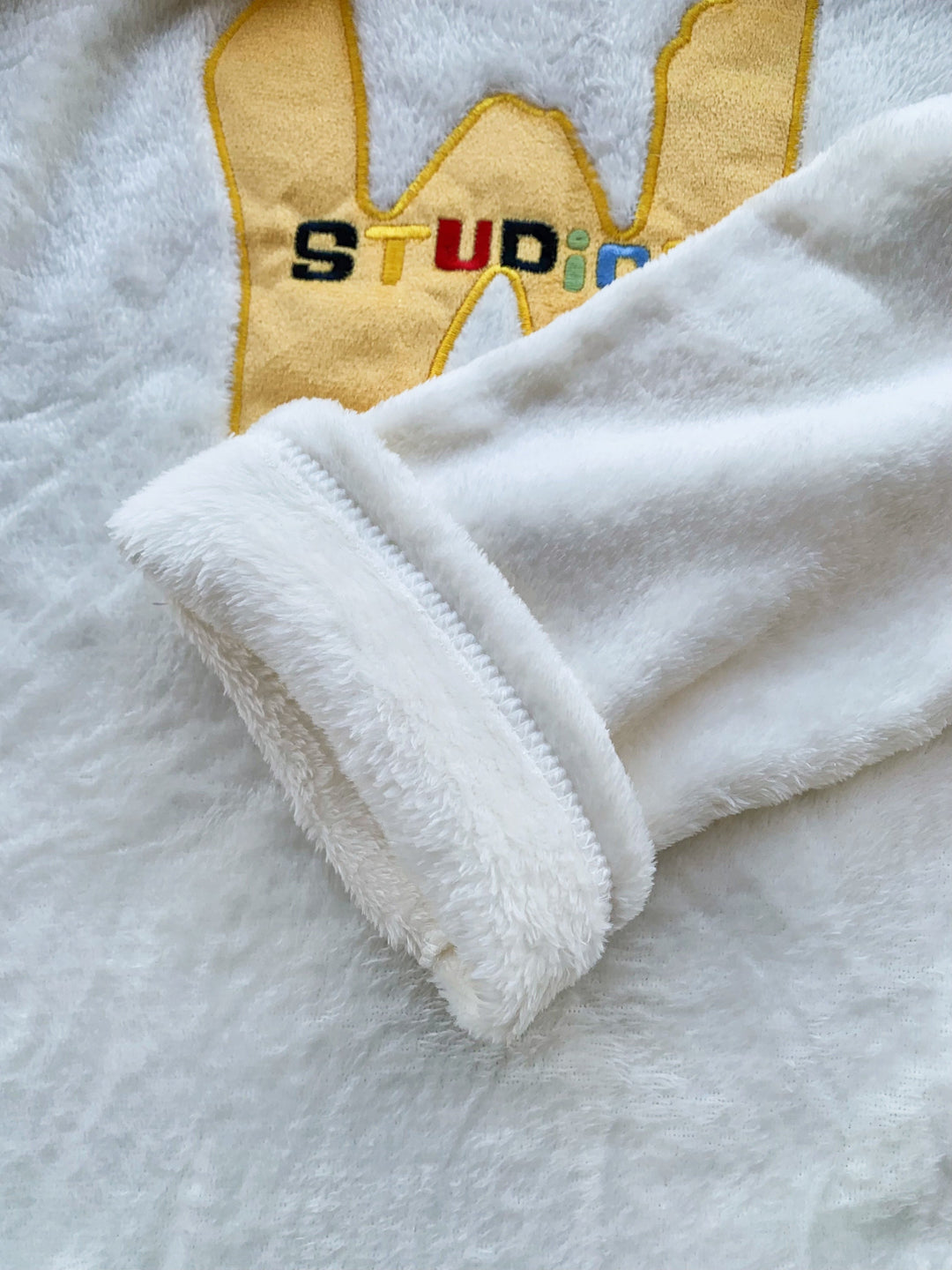 Women's fleece pyjama set with embroidery & round neck for autumn/winter – Alissa