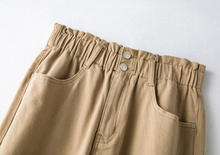 Beige Damenhose mit elastischem Bund, Baumwolle, lässig, Taschen, Knöpfe, modisch.