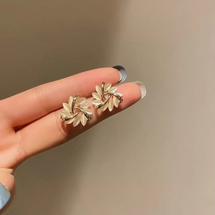 Blossom Stud Earrings - Sakura-Nora Luxe