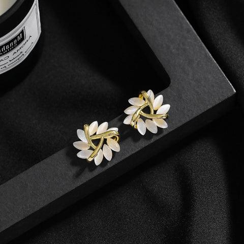 Blossom Stud Earrings - Sakura-Nora Luxe
