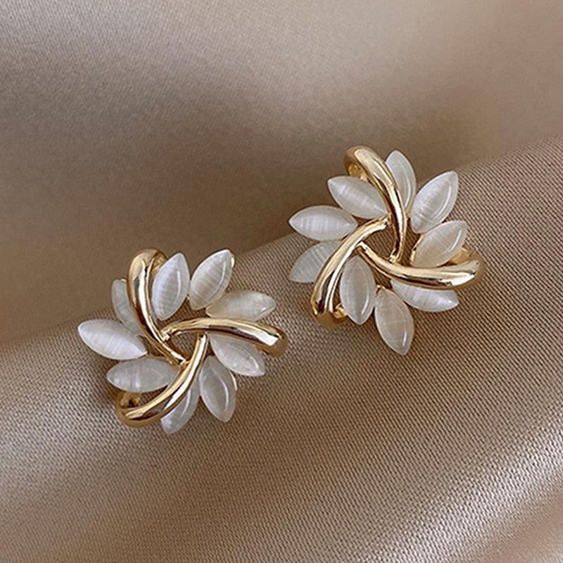 Blossom Stud Earrings - Sakura-Nora Luxe