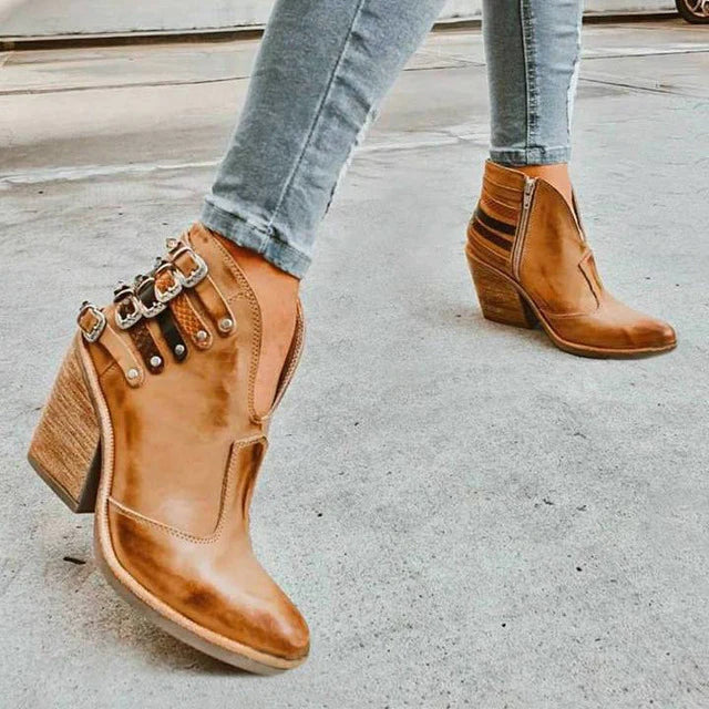 Ladies' Ankle Boots with Heel – Clara