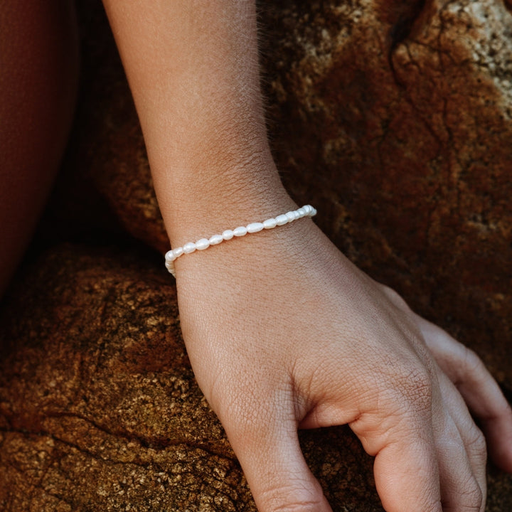 Bracelet with Freshwater Pearls - Marina-Nora Luxe