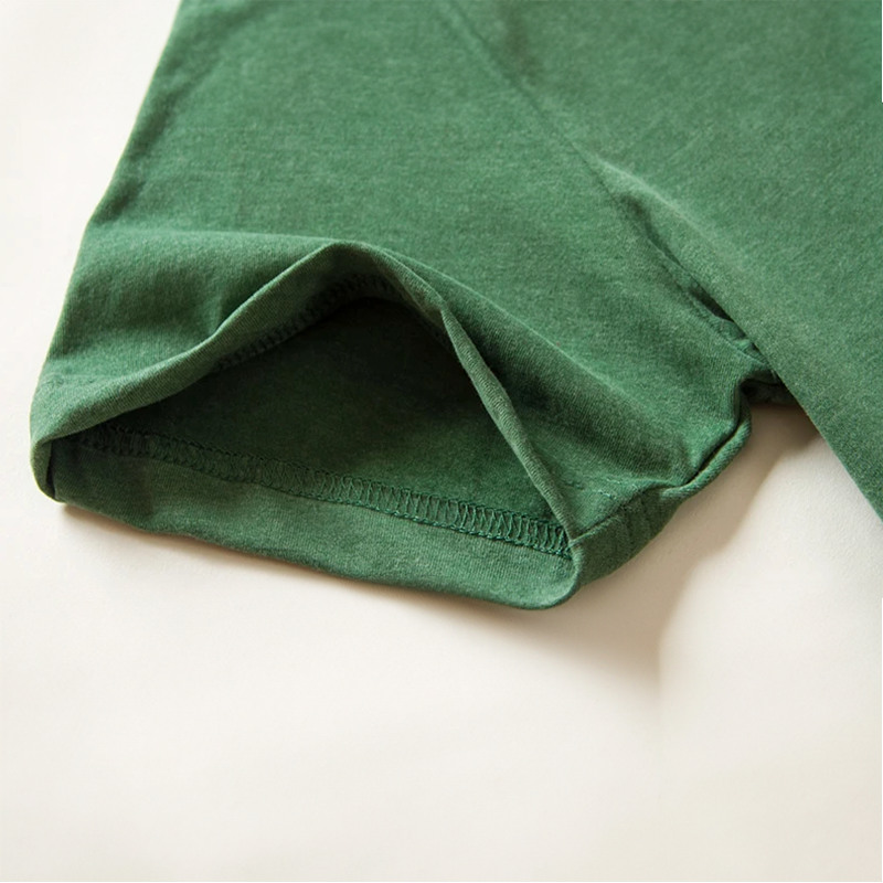 Classic cotton t-shirt with a timeless look - Victor-Green-XS-Nora Luxe