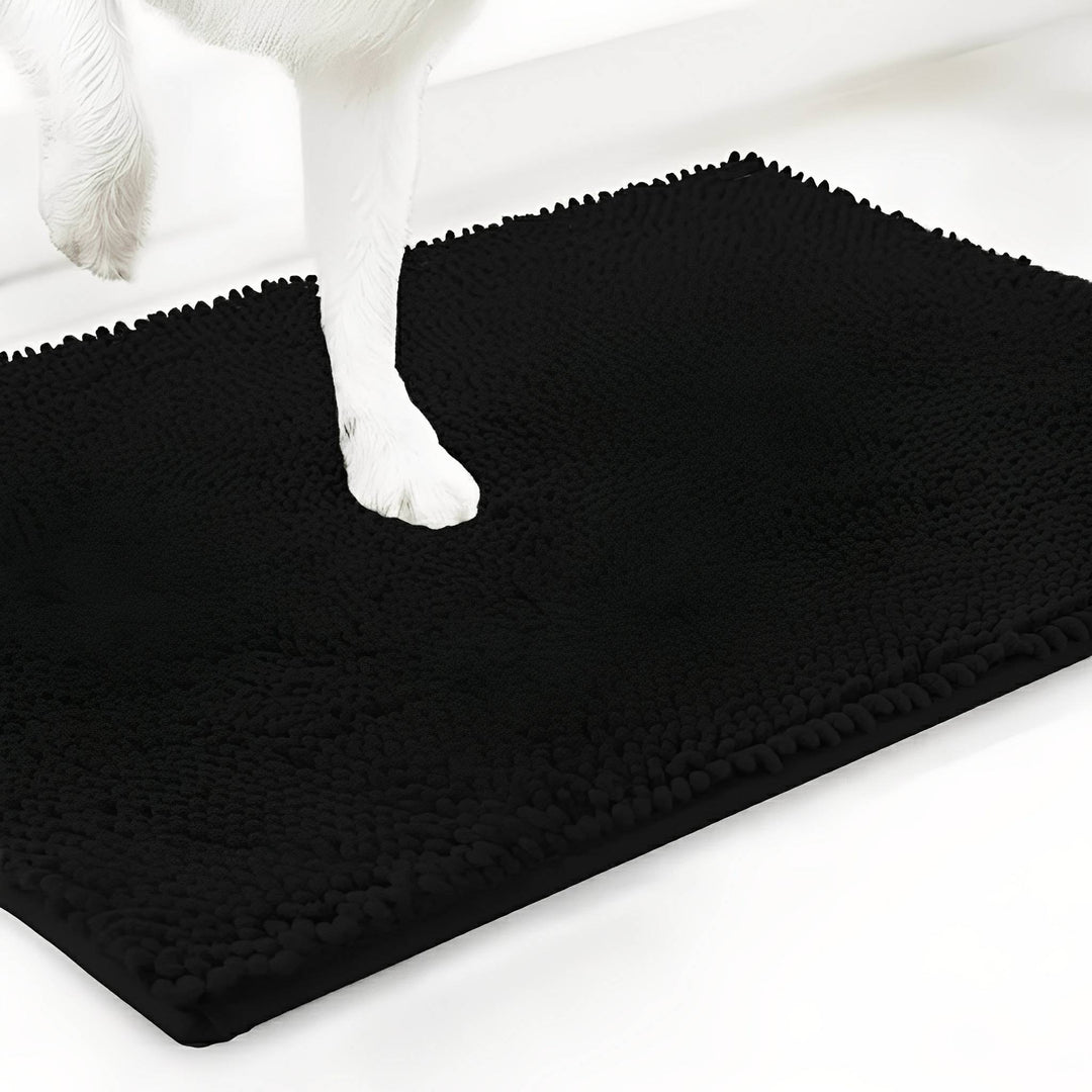 Black doormat color option with a white dog's paw