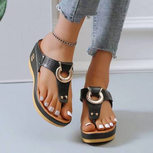Comfortable Ladies' Sandals with Supportive Fit – Talia-Black-3-State of Style