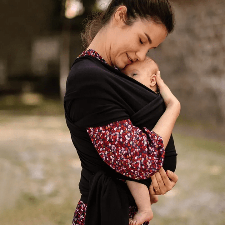 Comfortable Wrap Carrier - KleintjeKnuffel-Black-Nora Luxe