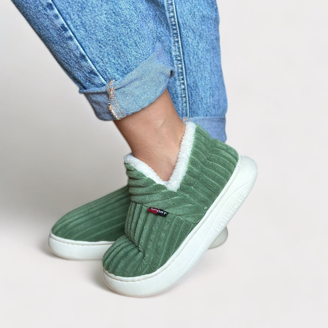Comfy Women's Slippers - Aurora-Green-4.0 - 4.5-Nora Luxe