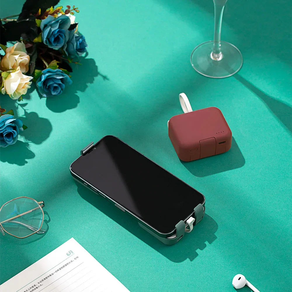 Compact Powerbank - PowerPocket-Green-Nora Luxe