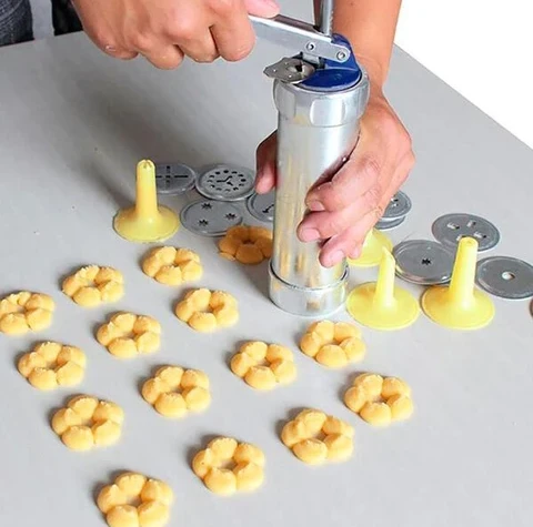 Cookie press - CookieCrafter-Including 10 shapes-Nora Luxe
