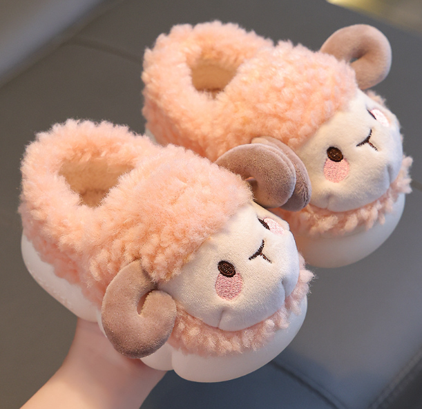 Cute Fluffy Children's Slippers - FluffySteps-Pink-5.5-6.5-Nora Luxe