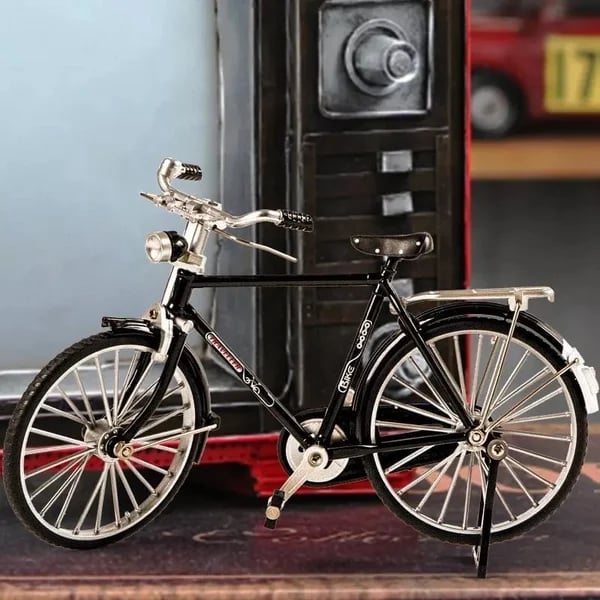 DIY Bike Model Scale - RetroCycle-Black (do-it-yourself)-Nora Luxe