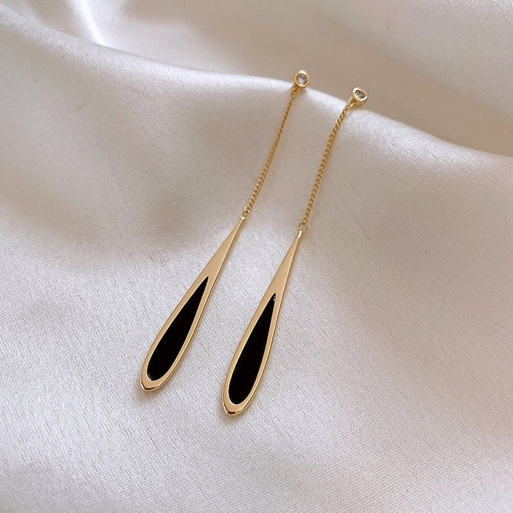 Elegant Black Earrings | Versatile Fashion Statement-Nora Luxe