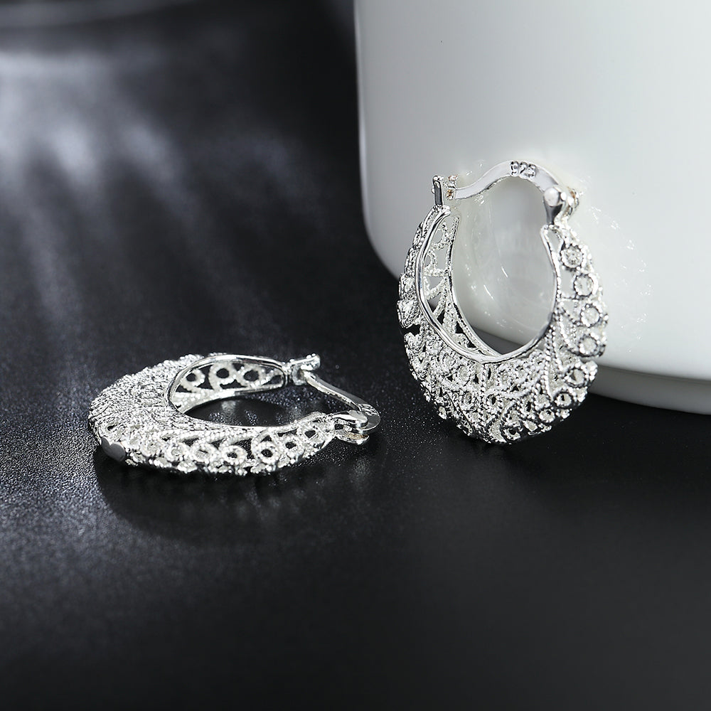 Elegant Floral Hoop Earrings-Nora Luxe