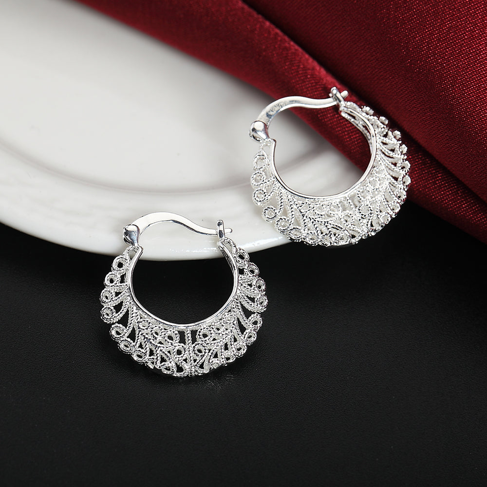 Elegant Floral Hoop Earrings-Nora Luxe