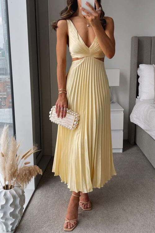 Elegant Pleated Dress with Figure-Flattering Fit – Emilie-Yellow-S-Nora Luxe