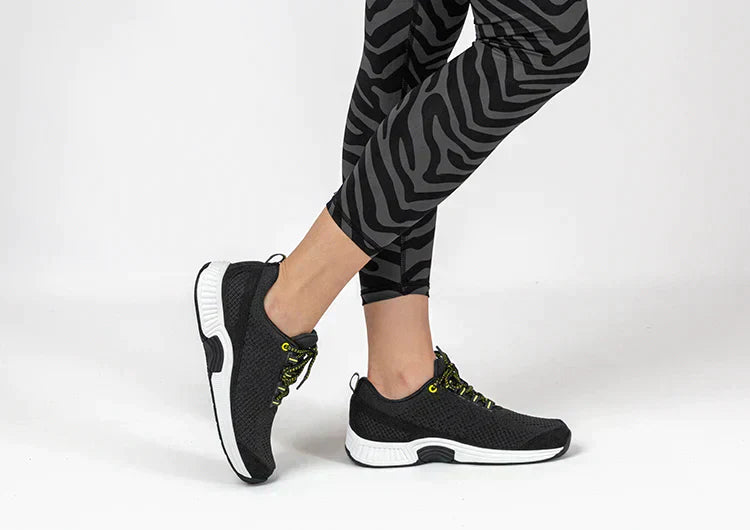 Ergonomic comfort shoes with orthopaedic support – Milena-Black and white-3.5-Nora Luxe