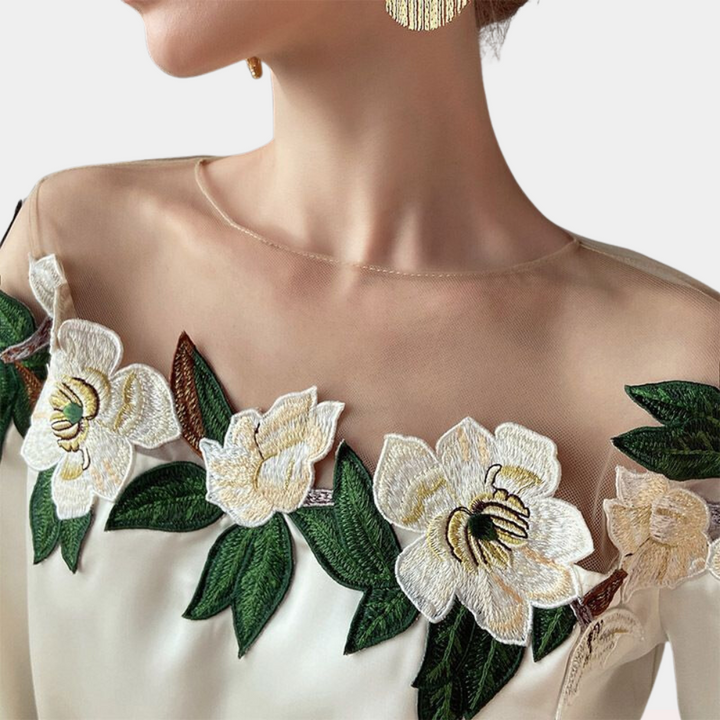 Floral Beige Ladies Blouse with Loose Fit – Elvira-S-State of Style