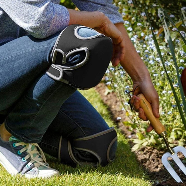 Knee pads for Gardening - GardenGuard-Green-Nora Luxe