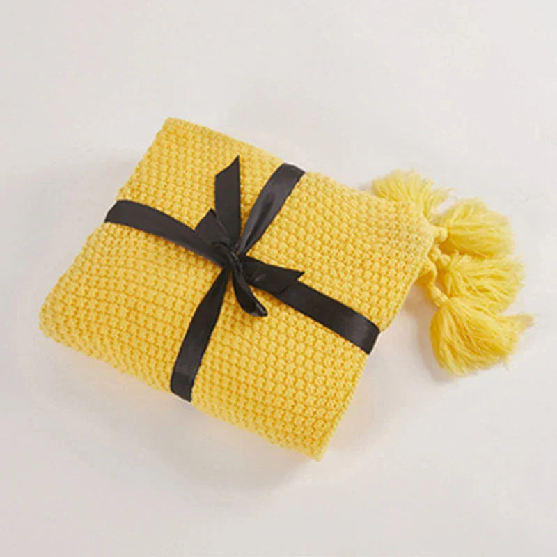 Knitted Wool Blanket with Tassels - NordicCozy-Yellow-43.31 × 59.06 in-Nora Luxe