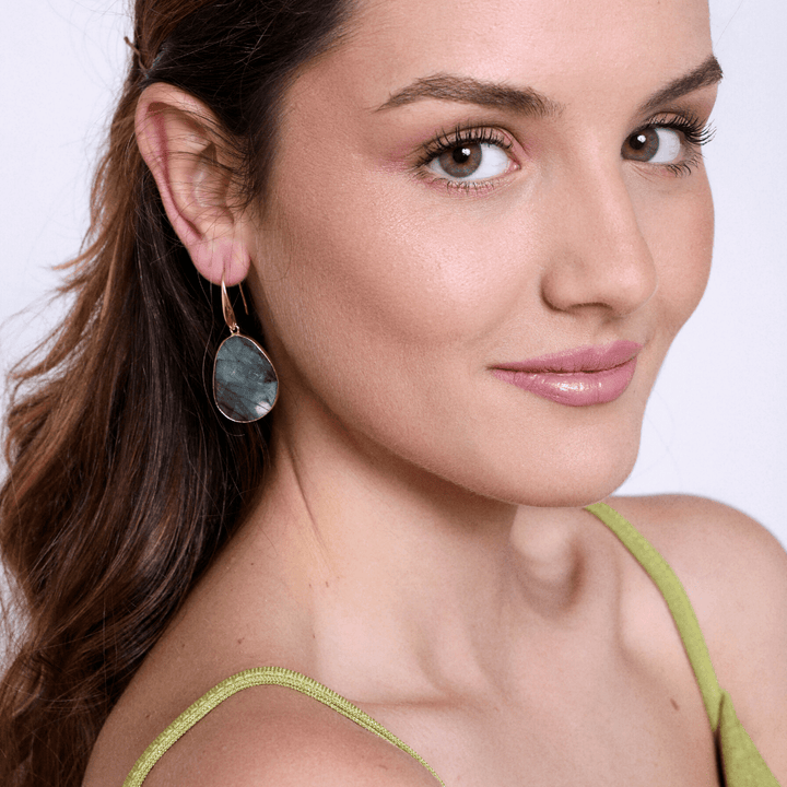 Labradorite Dreamy Earrings - Lunaris-Nora Luxe