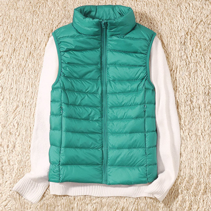 Light quilted vest with a feminine fit – Juliette-Light blue-S-Nora Luxe