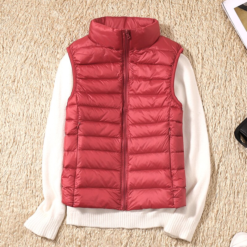Light quilted vest with a feminine fit – Juliette-Red-S-Nora Luxe