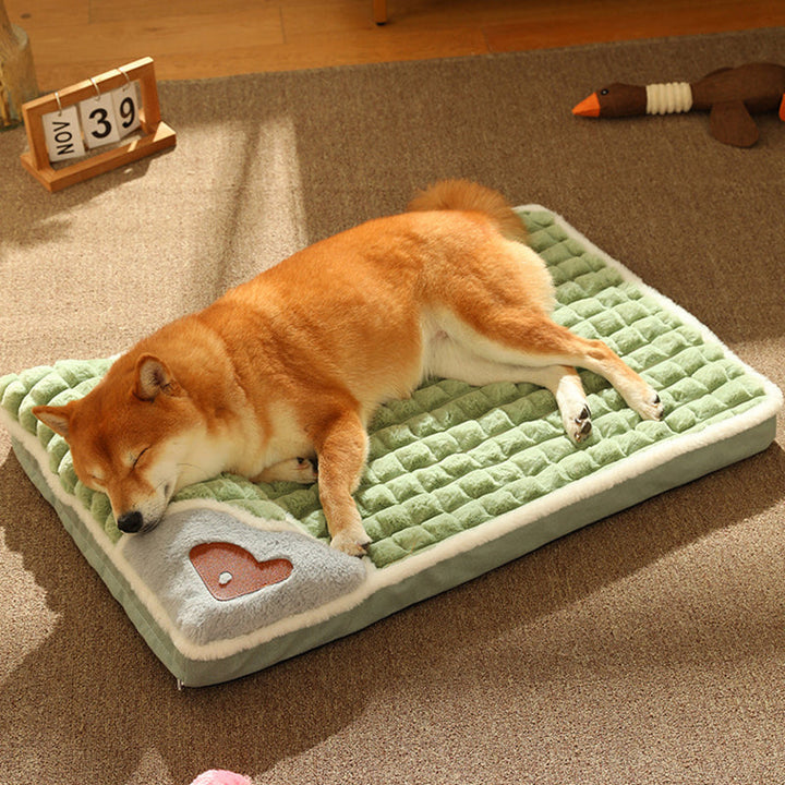 LUXE WINTER DOG MAT - WARM FLEECE SOFA FOR SMALL AND MEDIUM DOGS-Chocolate-Nora Luxe