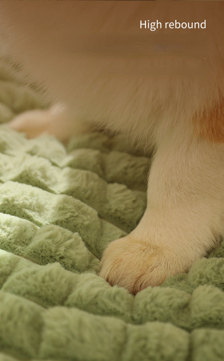 LUXE WINTER DOG MAT - WARM FLEECE SOFA FOR SMALL AND MEDIUM DOGS-Chocolate-Nora Luxe