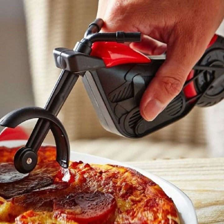 Luxury Pizza Cutter in Motorcycle Style - MotoSlice-Nora Luxe