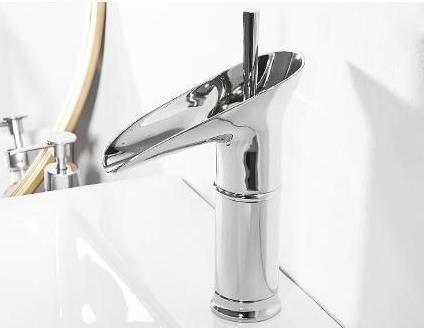 Luxury Waterfall Basin Tap - CascadeFlow-Antique Short-Nora Luxe