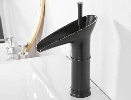 Luxury Waterfall Basin Tap - CascadeFlow-Antique Short-Nora Luxe