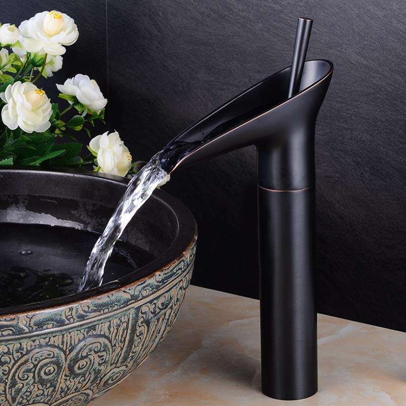 Luxury Waterfall Basin Tap - CascadeFlow-Antique Short-Nora Luxe