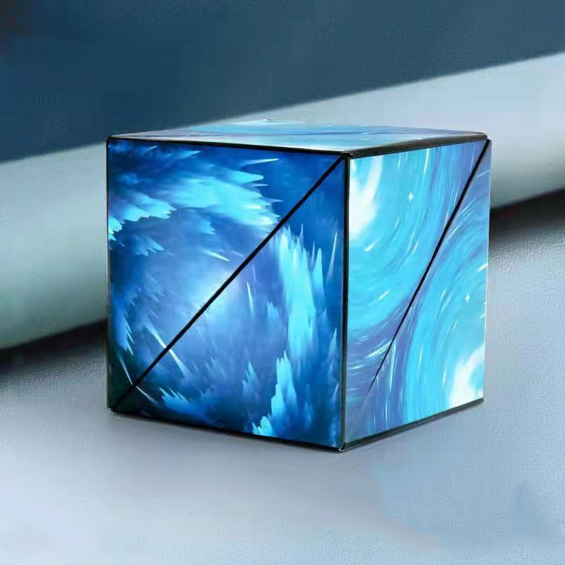 Magic Cube with Endless Creative Possibilities - FlexiCube-Astronaut 1.0-Nora Luxe