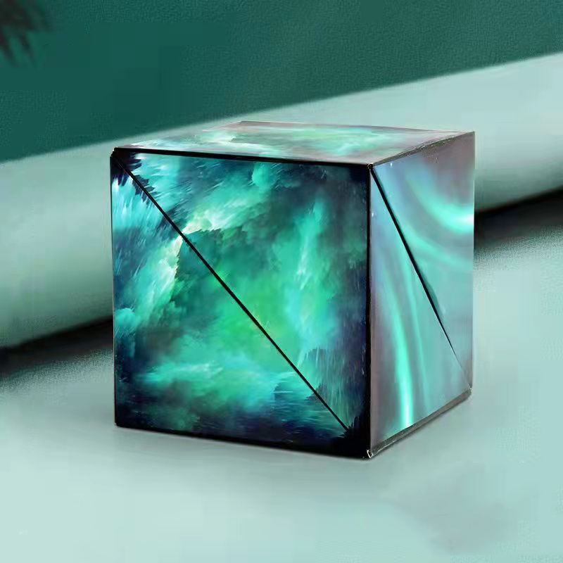 Magic Cube with Endless Creative Possibilities - FlexiCube-Astronaut 1.0-Nora Luxe