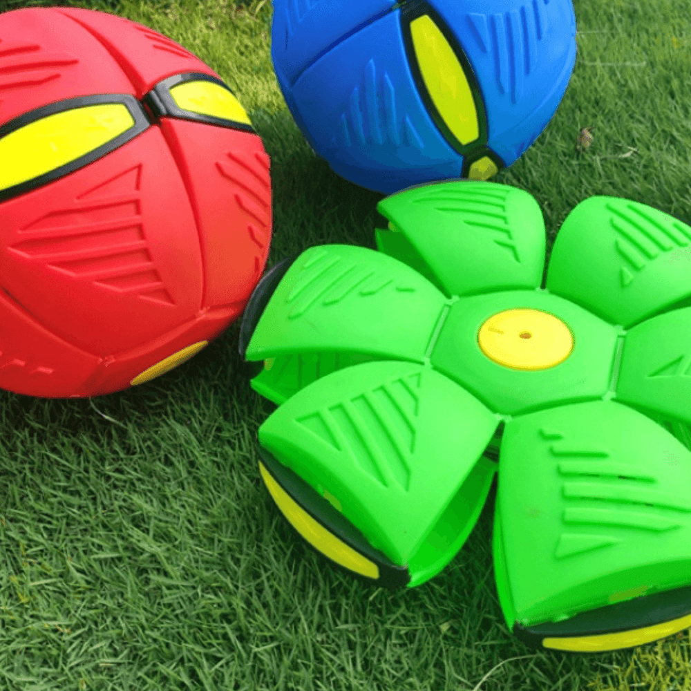 Magic Flying Saucer Ball (Buy 1 Get 1 Free) - MagicFly-Green + Red-Nora Luxe