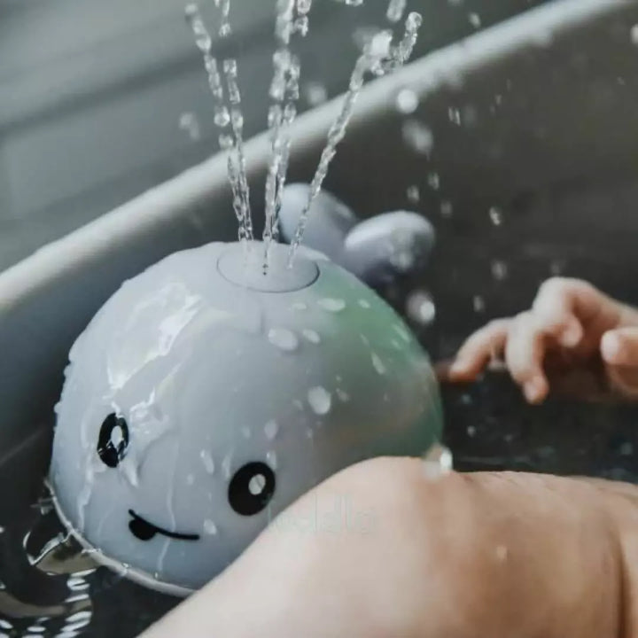 Magical Whale for Bath Fun - SplashWhale-Gray-Nora Luxe