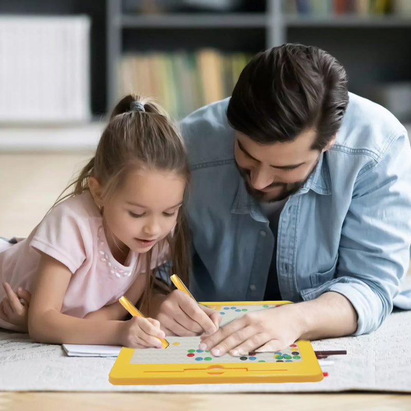 Magnetic Drawing Board for Little Creative Minds - MiniMaster-Nora Luxe