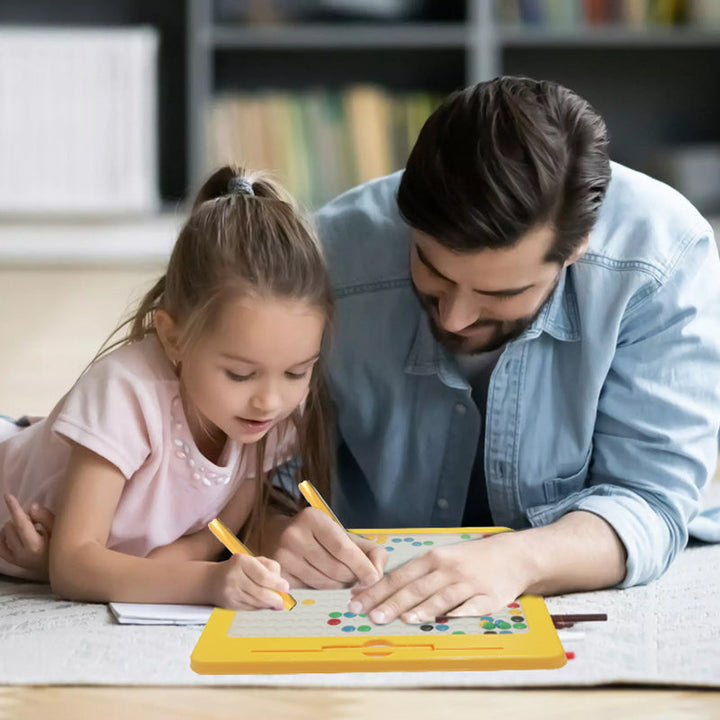 Magnetic Drawing Board for Little Creative Minds - MiniMaster-Nora Luxe