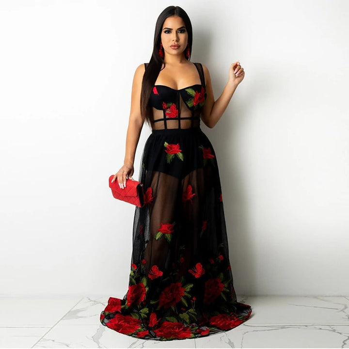 Maxi dress with floral embroidery and spaghetti straps – Rosalie-S-Nora Luxe