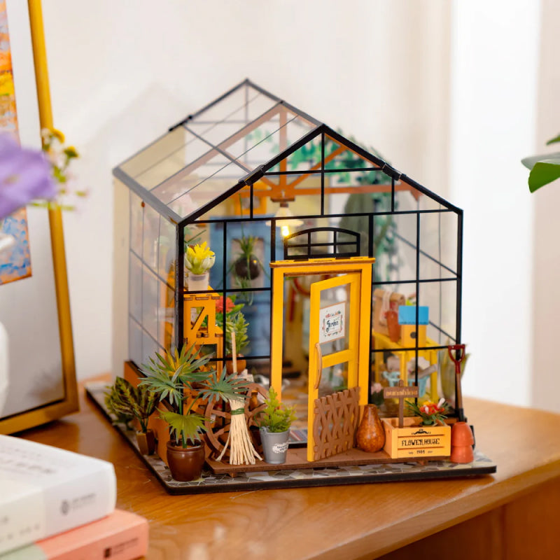 Miniature DIY Garden Shed Construction Kit – BloomHaus-Nora Luxe