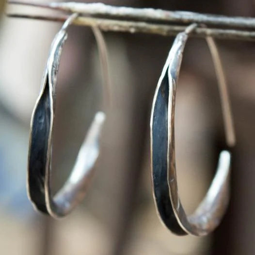 Minimalist Circle Earrings - Nina-Nora Luxe