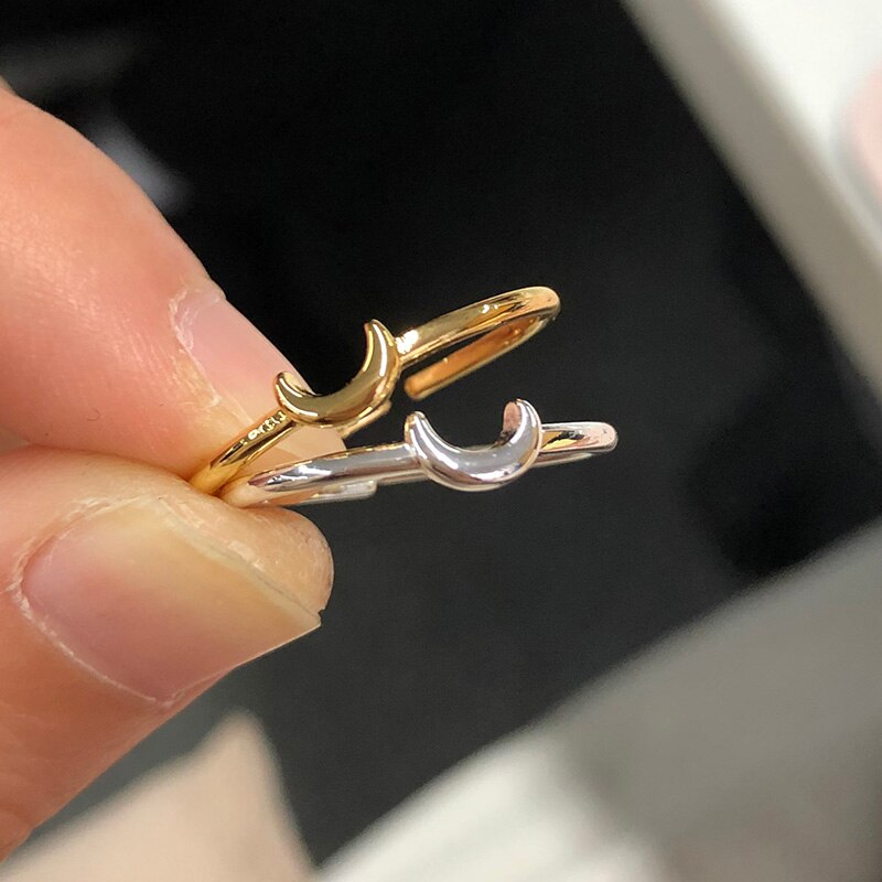 Minimalist Crescent Ring - Nova-Gold-Nora Luxe