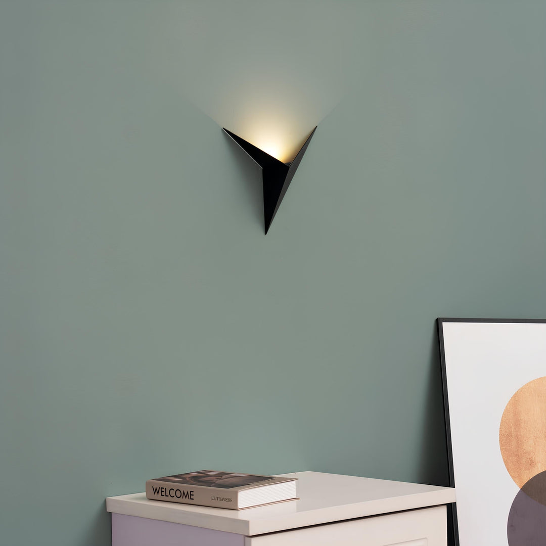 Modern Triangular Wall Lamp - TrigoLux-White-Warm Wit-Nora Luxe