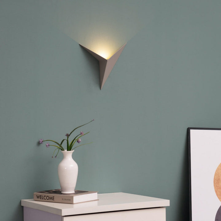 Modern Triangular Wall Lamp - TrigoLux-White-Warm Wit-Nora Luxe