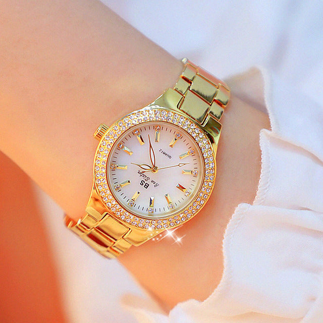 Elegant ladies' wristwatch with crystal details – Aveline