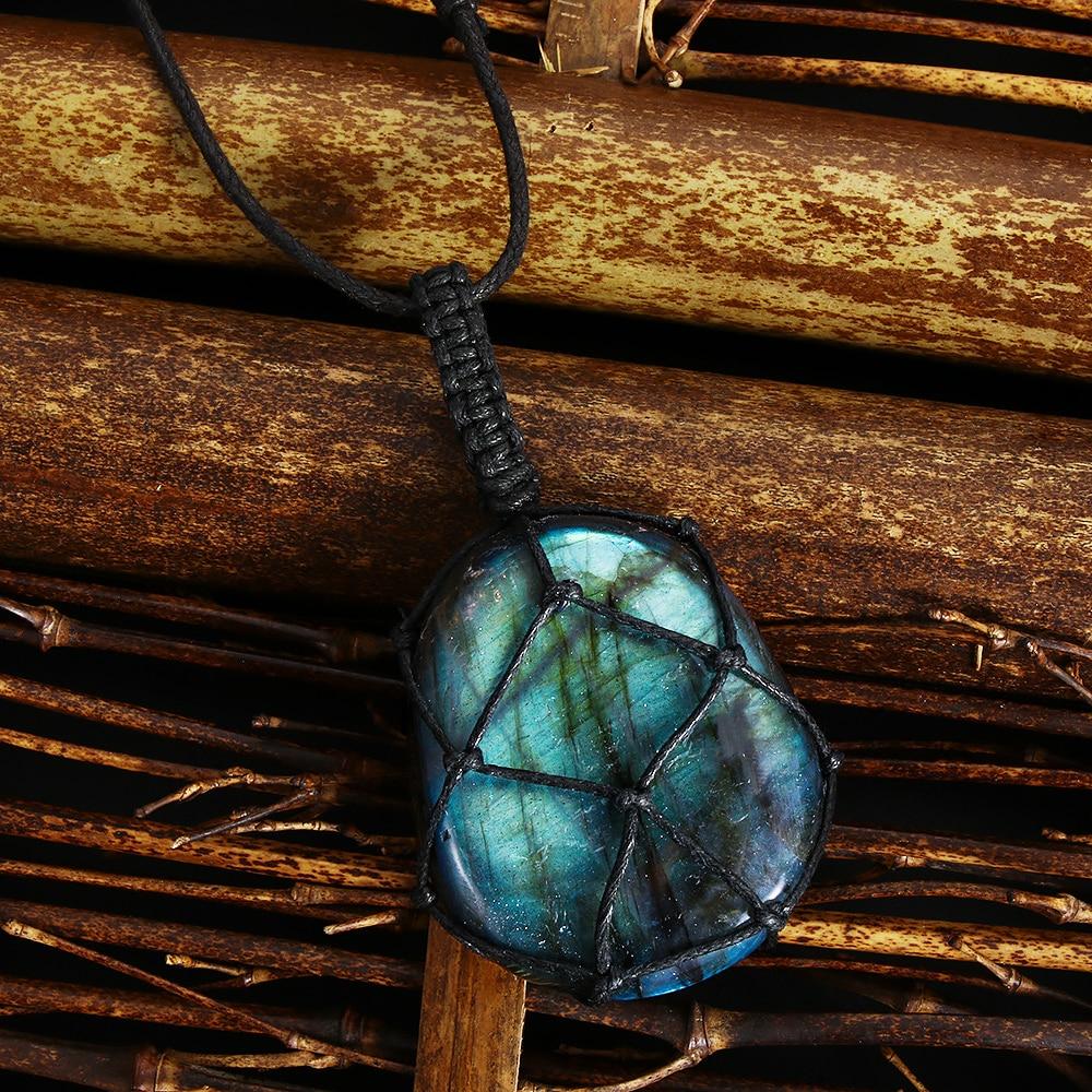 Mystical Labradorite Dragonheart Necklace - Aris-Nora Luxe