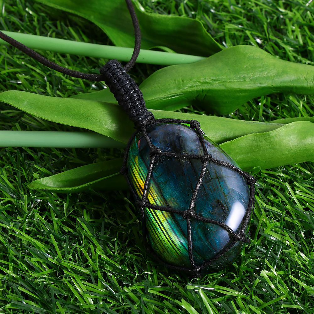Mystical Labradorite Dragonheart Necklace - Aris-Nora Luxe